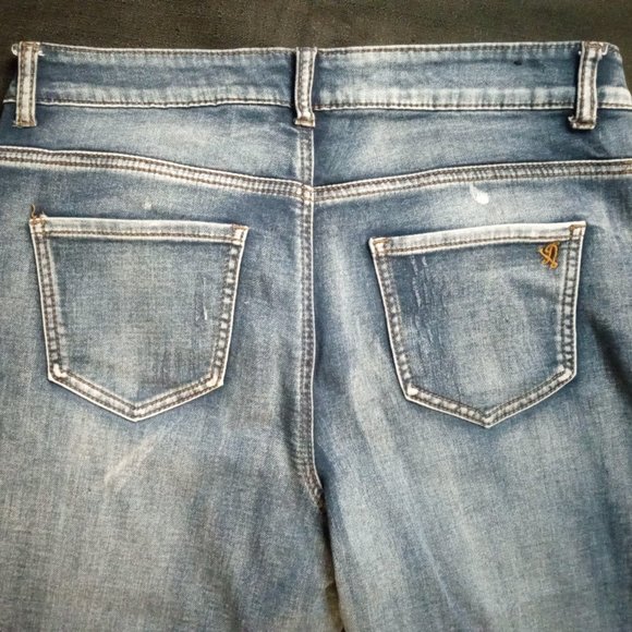 NWOT - V.I.P distressed  jeans Size 13/14 - Picture 6 of 7